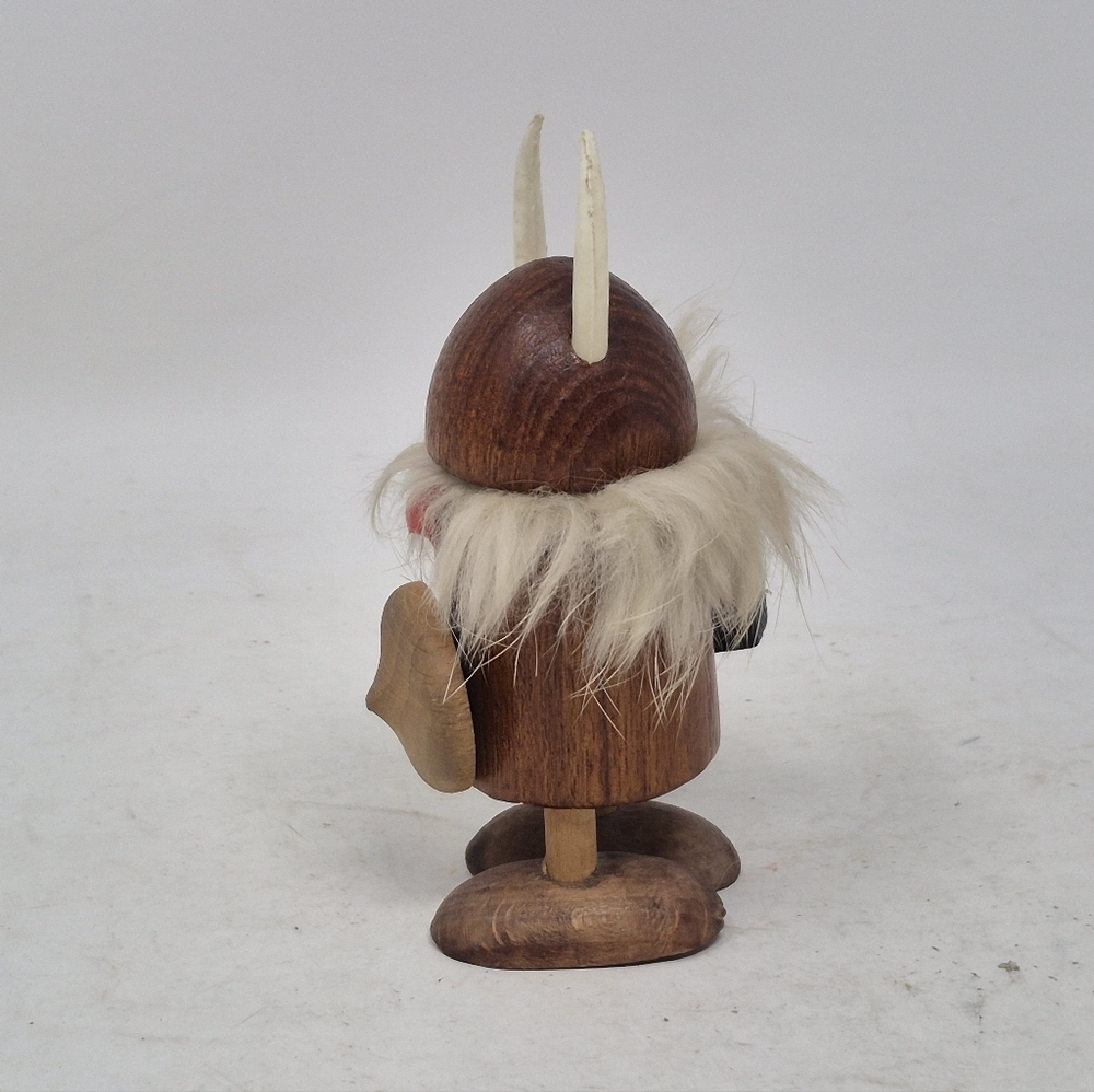 Wooden Viking Figurine with Horns Vintage - Picture 4 of 4